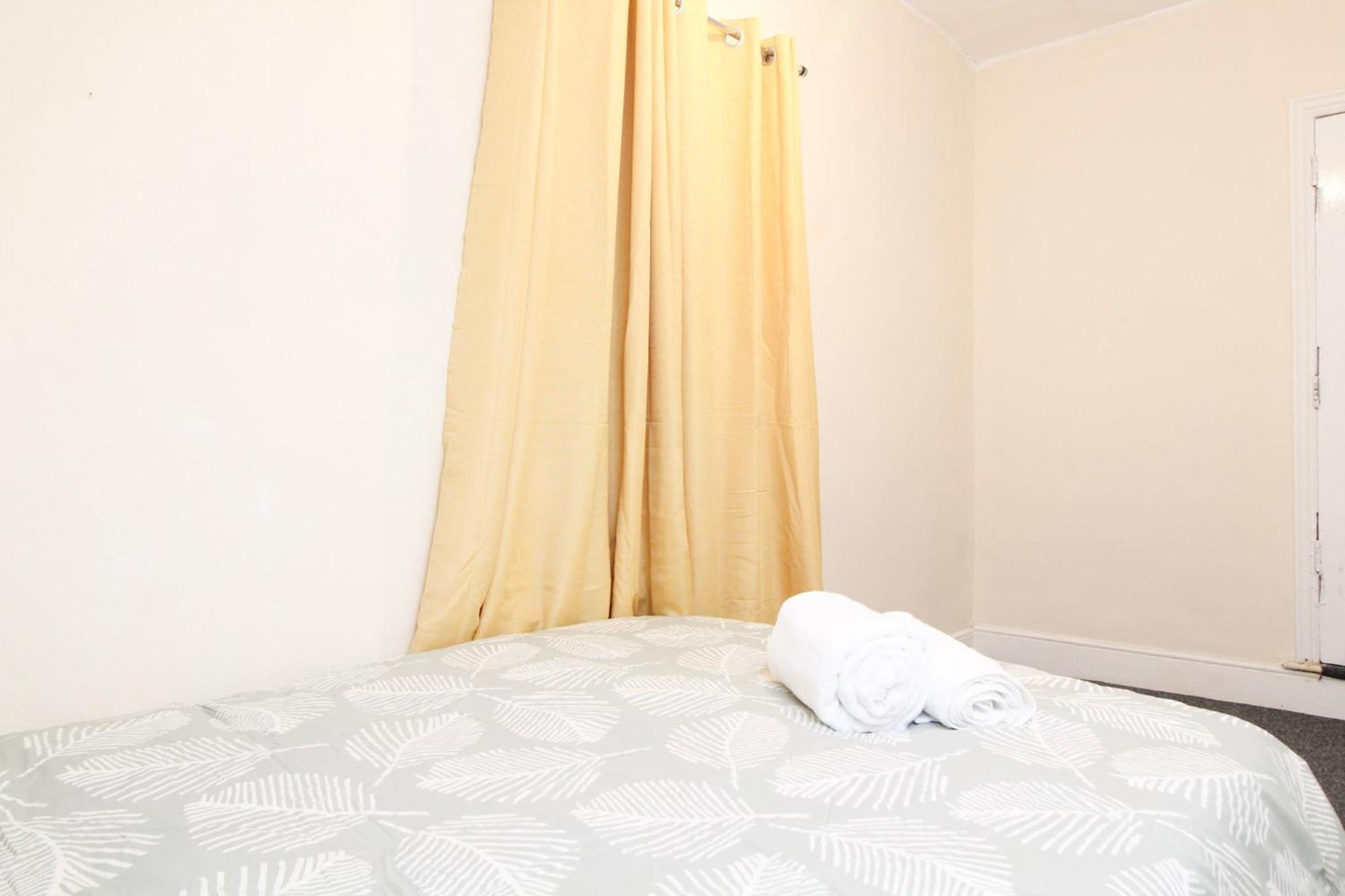 Room 4 Mayflower Road Guest House 南安普敦 外观 照片